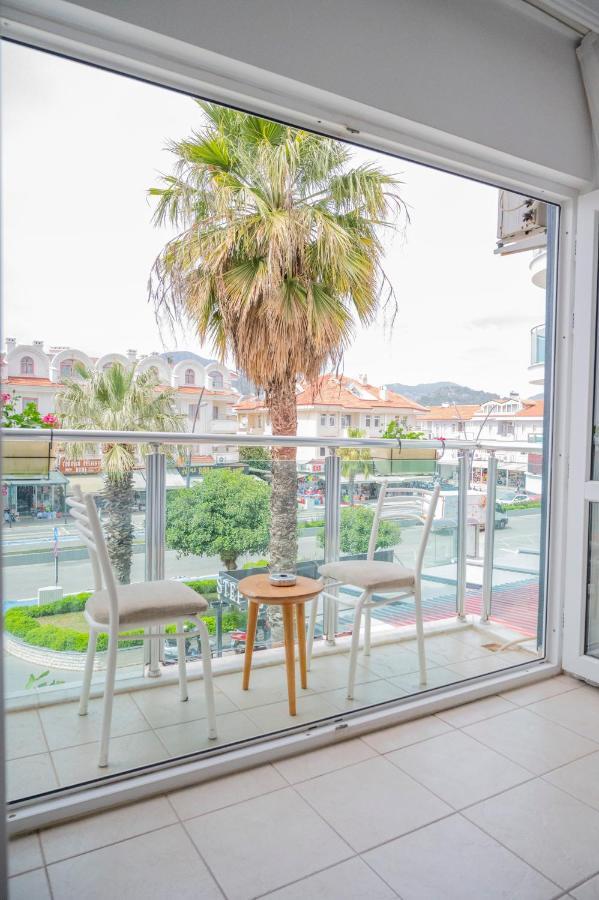 Badoka Boutique Hotel 马尔马里斯 外观 照片