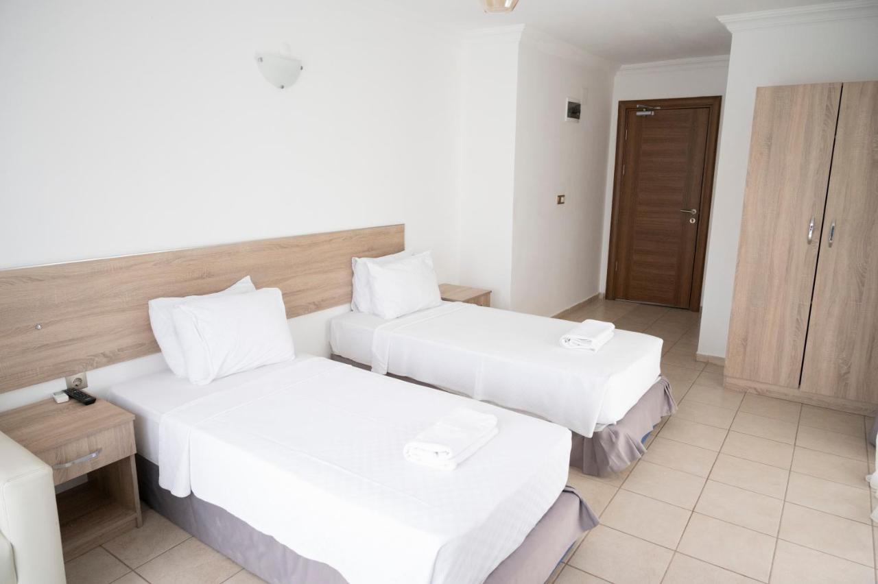 Badoka Boutique Hotel 马尔马里斯 外观 照片